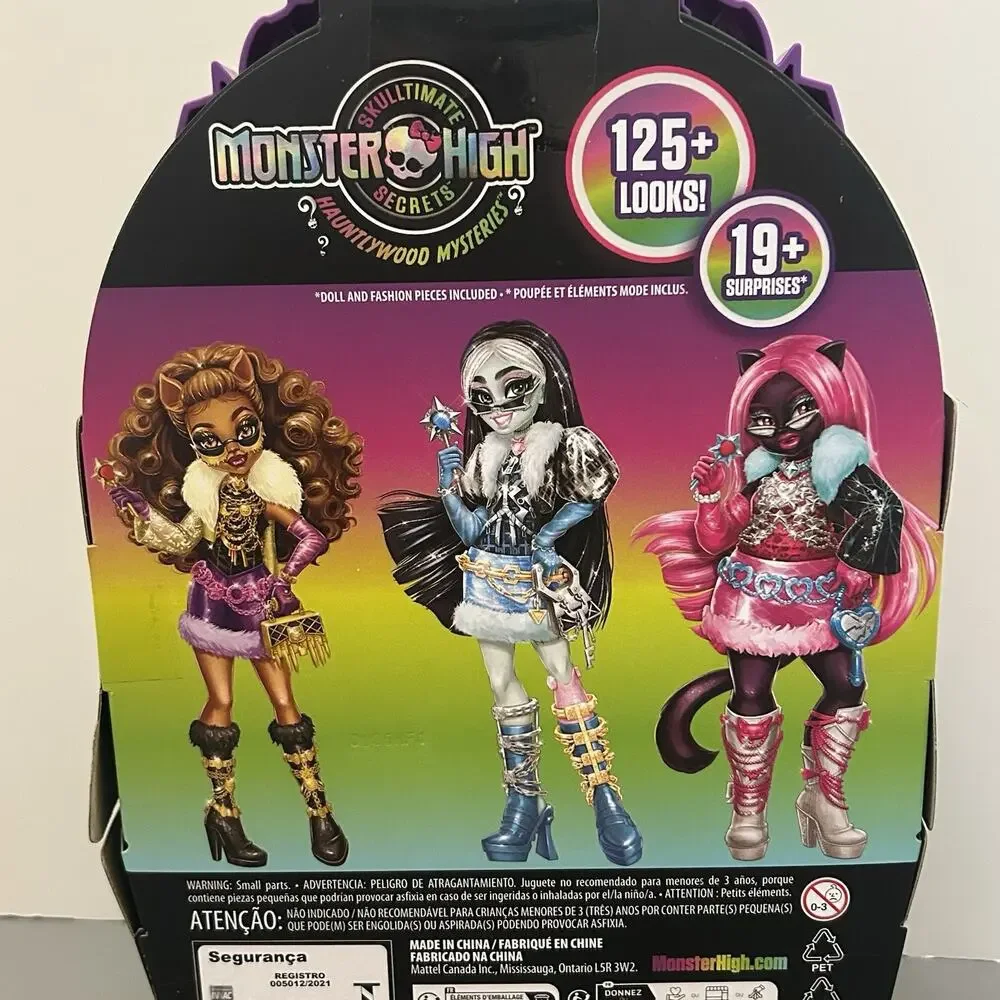 Monster High Skulltimate Secrets Hauntlywood Mysteries Clawdeen Wolf New
